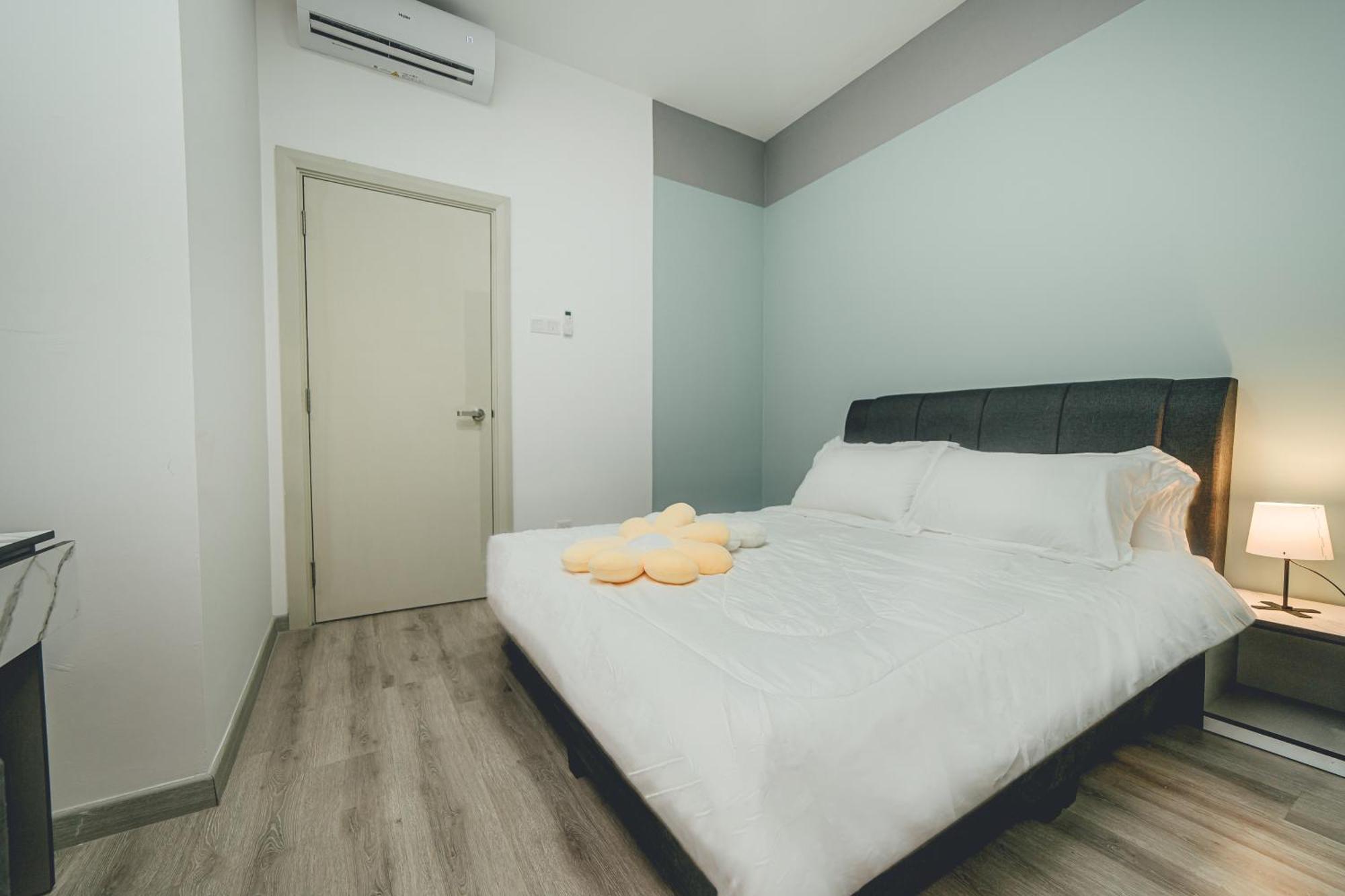 Apartment Retreat Blue Ocean 3br Mosaic Southkey Midvalley By Our
